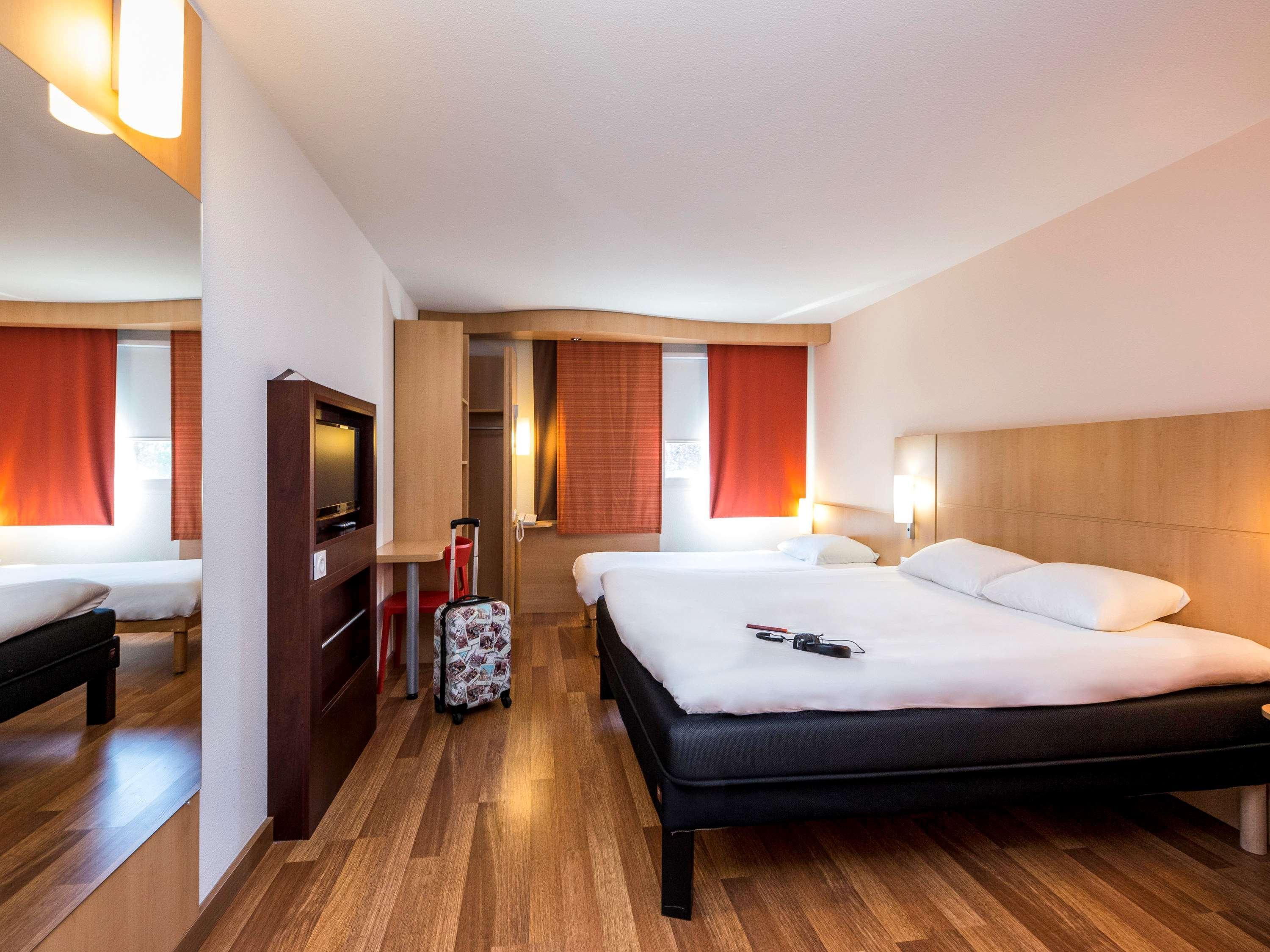 Ibis Sisteron Hotel Eksteriør billede