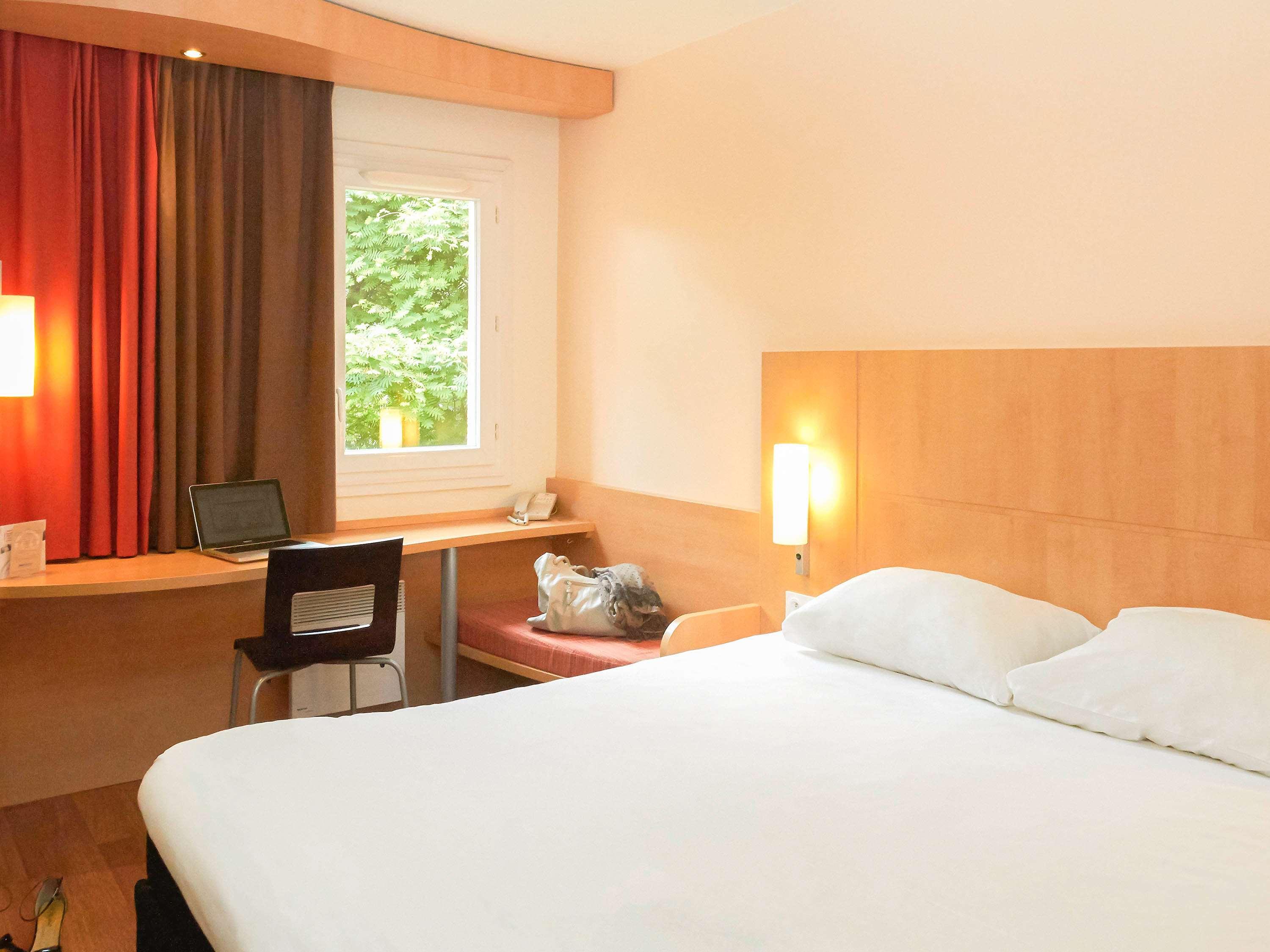 Ibis Sisteron Hotel Eksteriør billede