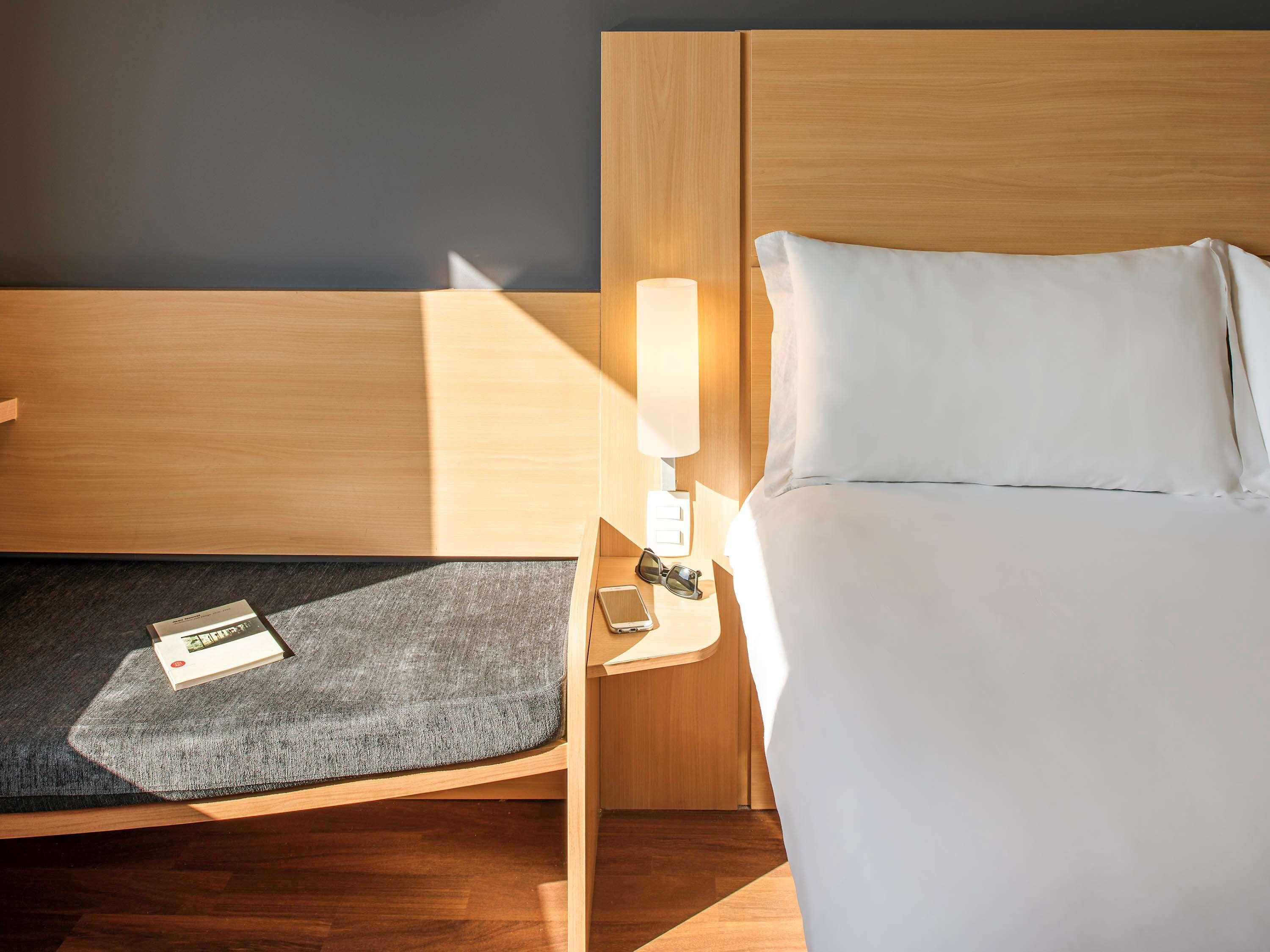 Ibis Sisteron Hotel Eksteriør billede